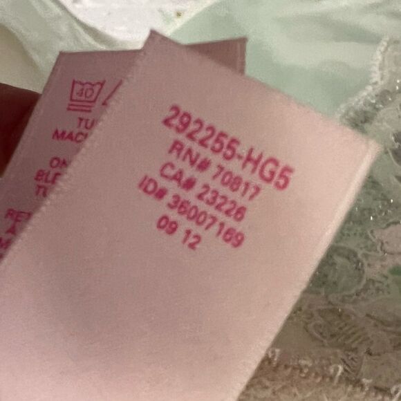 NWT Victoria’s Secret Very Sexy Diamond Thong Skirt Size Medium - Picture 6 of 6